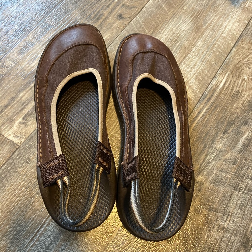 Chaco slip on shoes